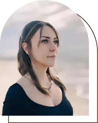 Élise Blazquez, praticienne en soins holistiques